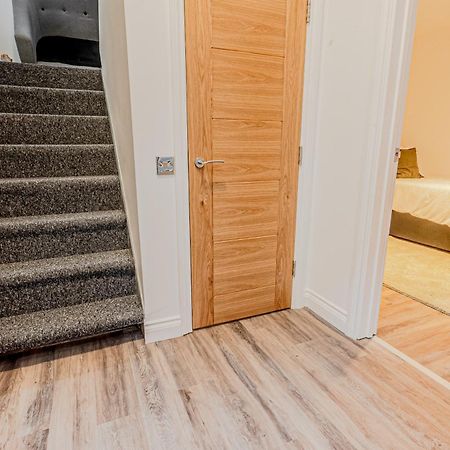 Stunning Three Bedroom Townhouse In The Jewellery Quarter, Birmingham City Centre Sleeps 5- Free Parking Εξωτερικό φωτογραφία