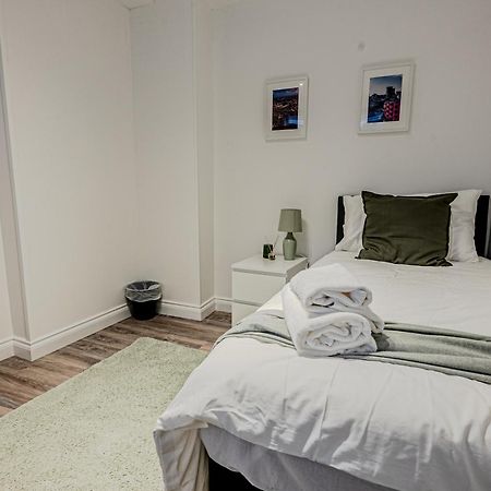 Stunning Three Bedroom Townhouse In The Jewellery Quarter, Birmingham City Centre Sleeps 5- Free Parking Εξωτερικό φωτογραφία