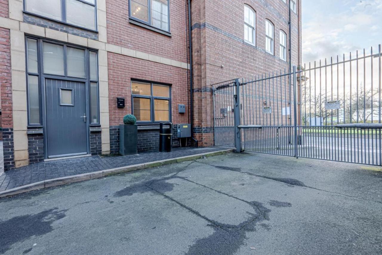 Stunning Three Bedroom Townhouse In The Jewellery Quarter, Birmingham City Centre Sleeps 5- Free Parking Εξωτερικό φωτογραφία