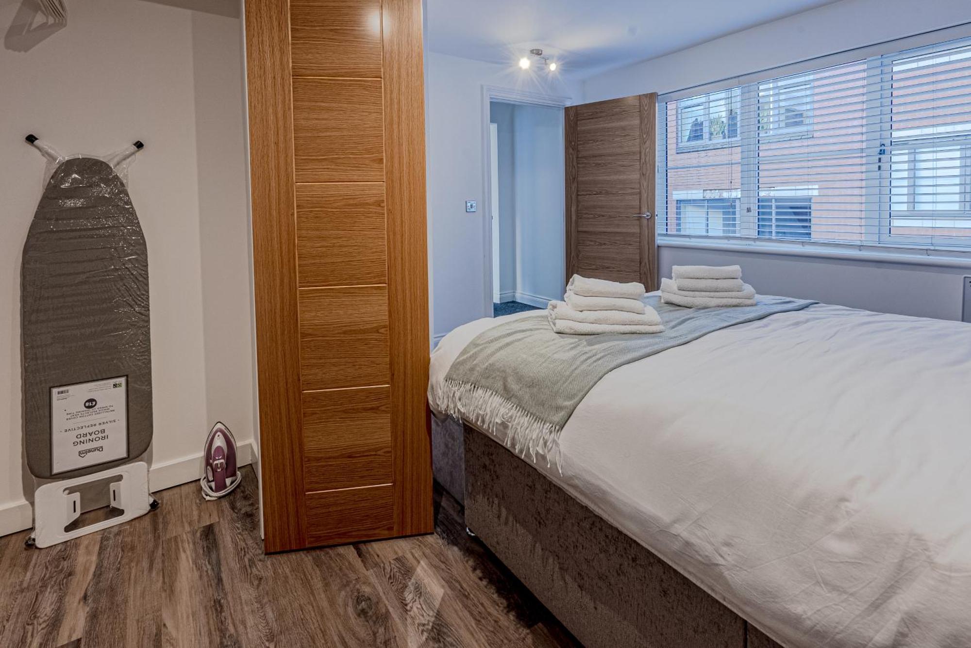 Stunning Three Bedroom Townhouse In The Jewellery Quarter, Birmingham City Centre Sleeps 5- Free Parking Εξωτερικό φωτογραφία