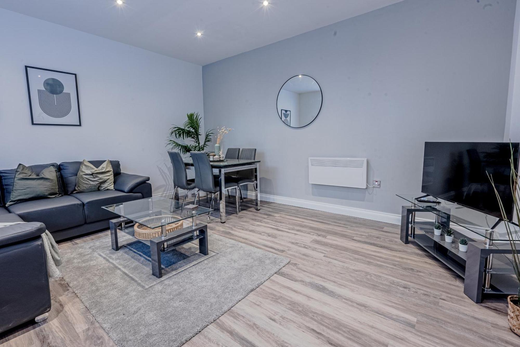 Stunning Three Bedroom Townhouse In The Jewellery Quarter, Birmingham City Centre Sleeps 5- Free Parking Εξωτερικό φωτογραφία