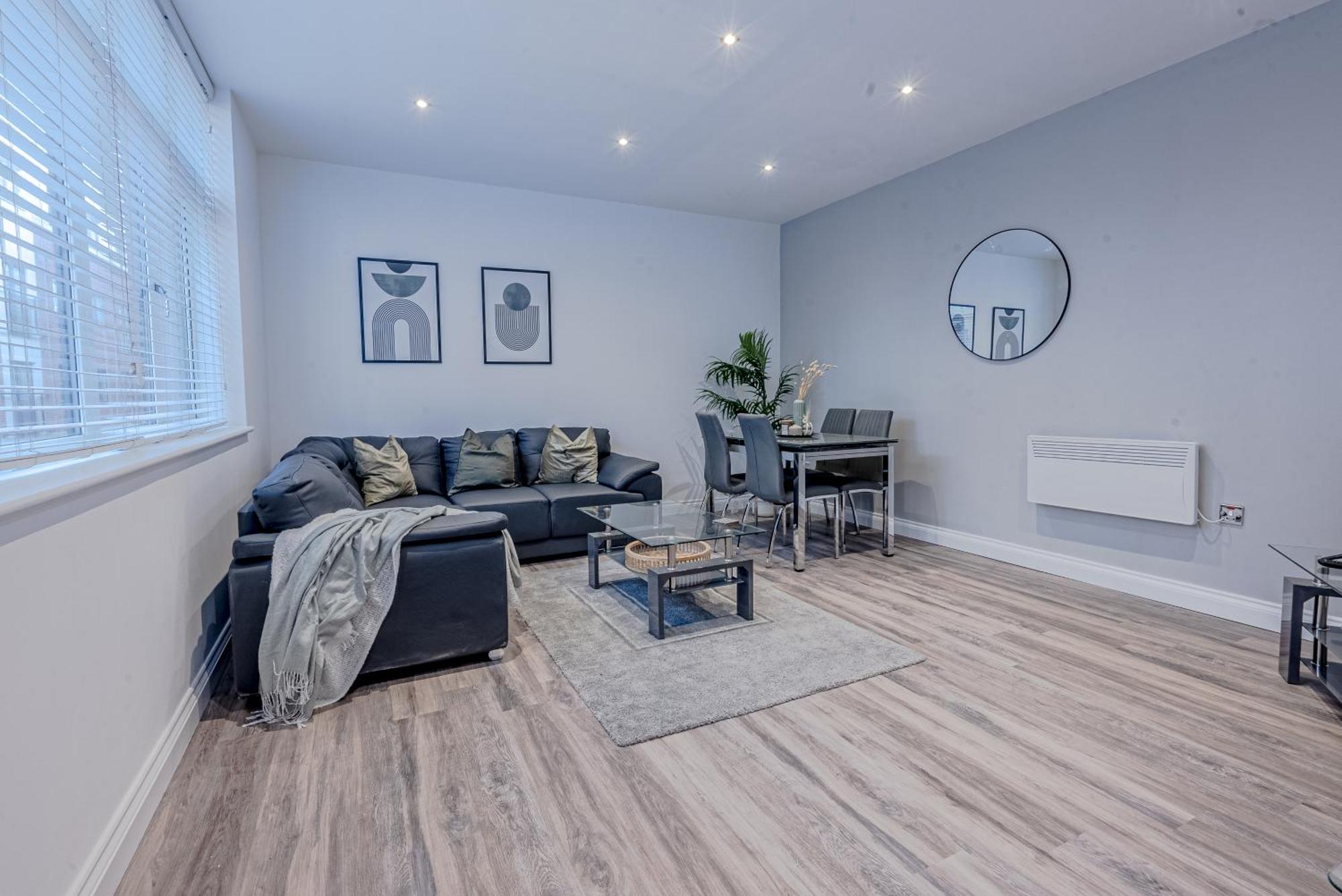 Stunning Three Bedroom Townhouse In The Jewellery Quarter, Birmingham City Centre Sleeps 5- Free Parking Εξωτερικό φωτογραφία